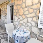 Zdenka Apartamento *