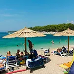 Zdenka Apartamento Primošten