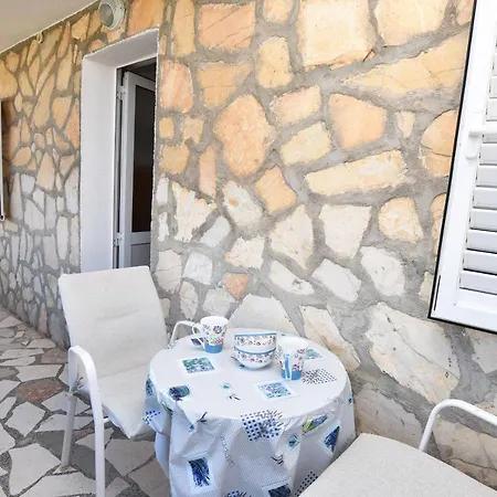 Zdenka Apartament *