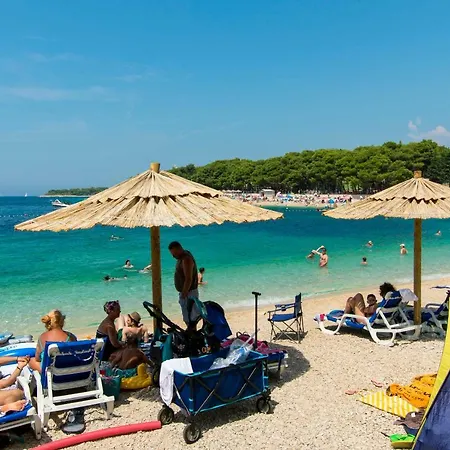 Zdenka Apartament Primošten