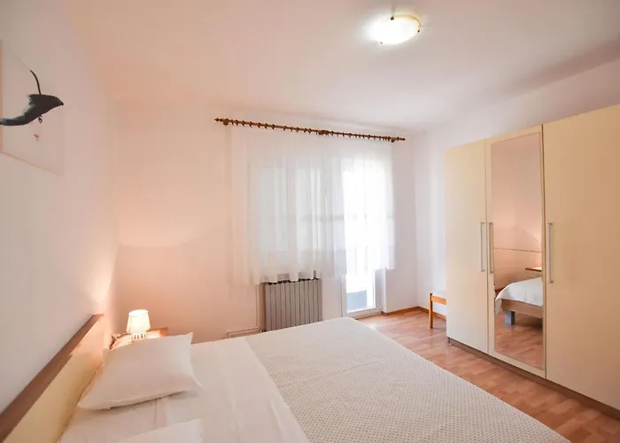Zdenka Appartement Primošten